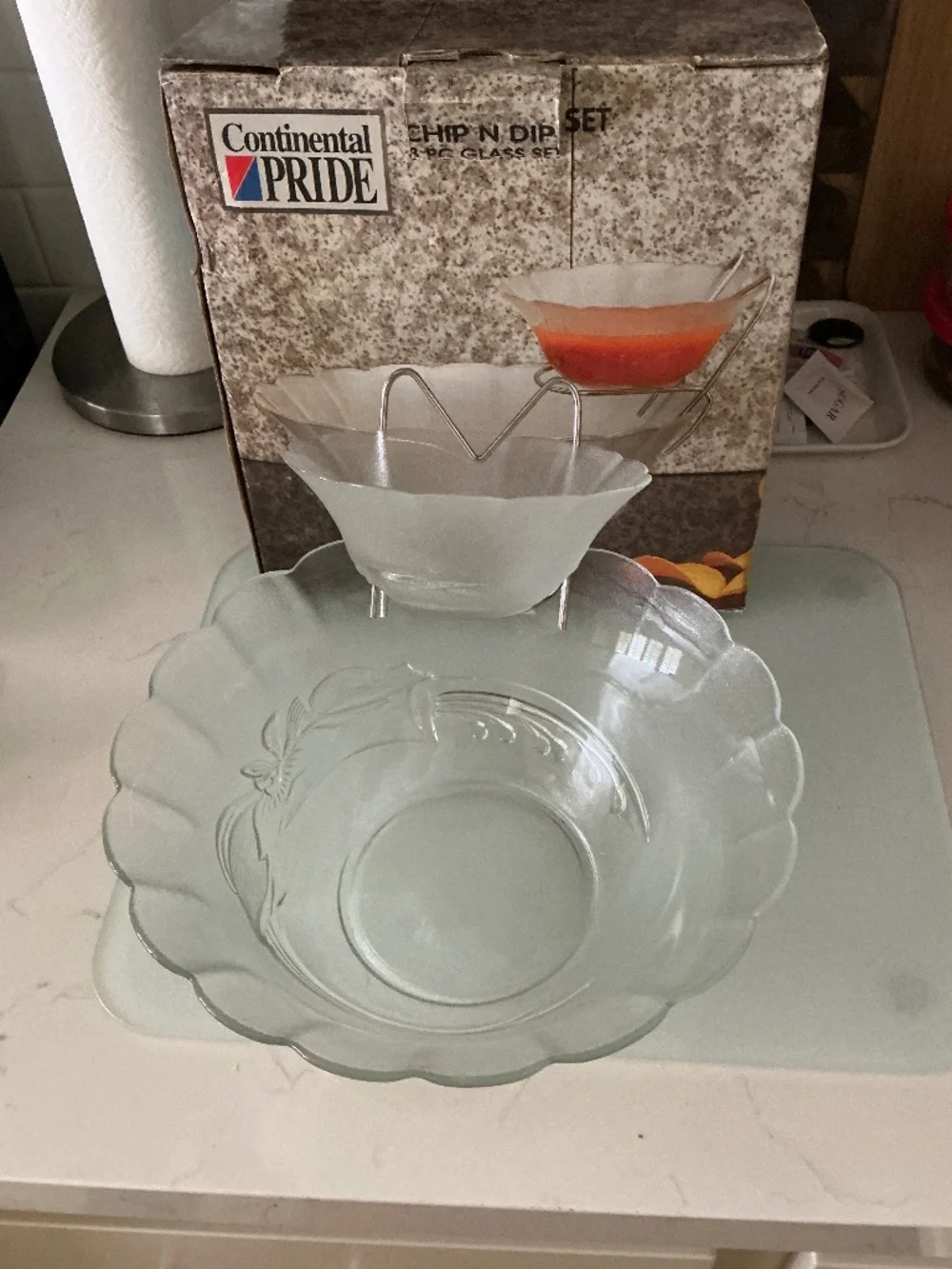 Vintage Continental Pride Frosted Glass Chip & Dip Set w/ Original Box –
